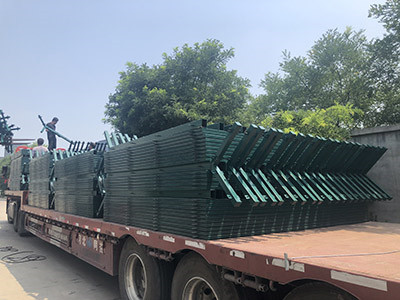 机场钢筋网围界 - 安平县福嘉丝网制品有限公司图片5