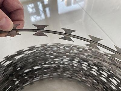 双螺旋刀刺网 - 安平县福嘉丝网制品有限公司图片7