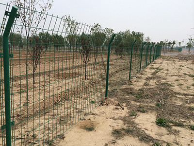 圈山圈地护栏网 - 安平县福嘉丝网制品有限公司图片7